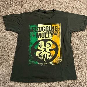 Flogging Molly Black T-shirt Size Medium Punk Band Music Irish Flag Logo